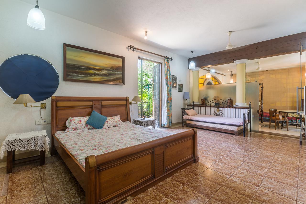 Bella Vista By Stayvista - A Haven With Lush Green Surroundings, Zen Garden, Quirky Decor & A Inviting Swimming Pool Lonavala Kültér fotó